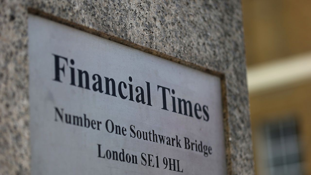 "Файненшъл таймс": Западните лидери са разделени дали да извадят Русия от международната система за разплащания СУИФТ