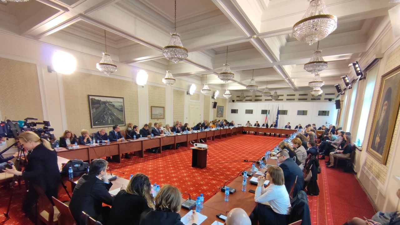Законът за КПКОНПИ влезе в правната комисия в парламента