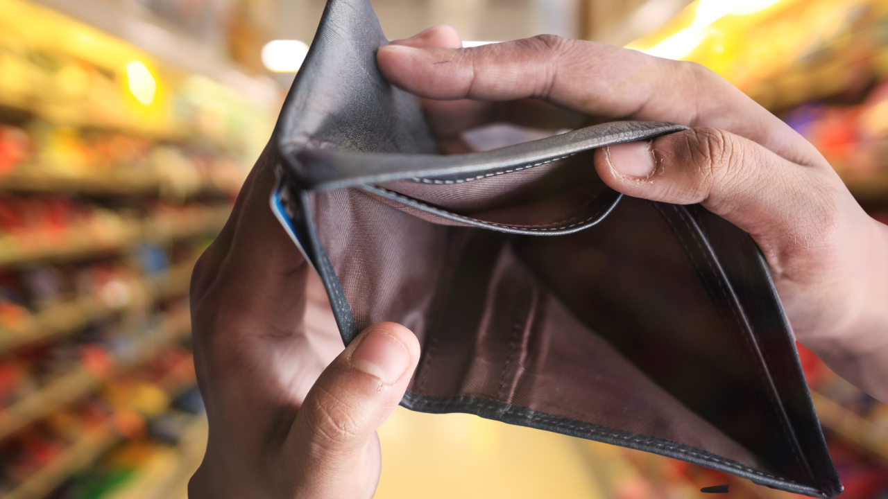 30% по-скъпа потребителска кошница спрямо 2021-ва