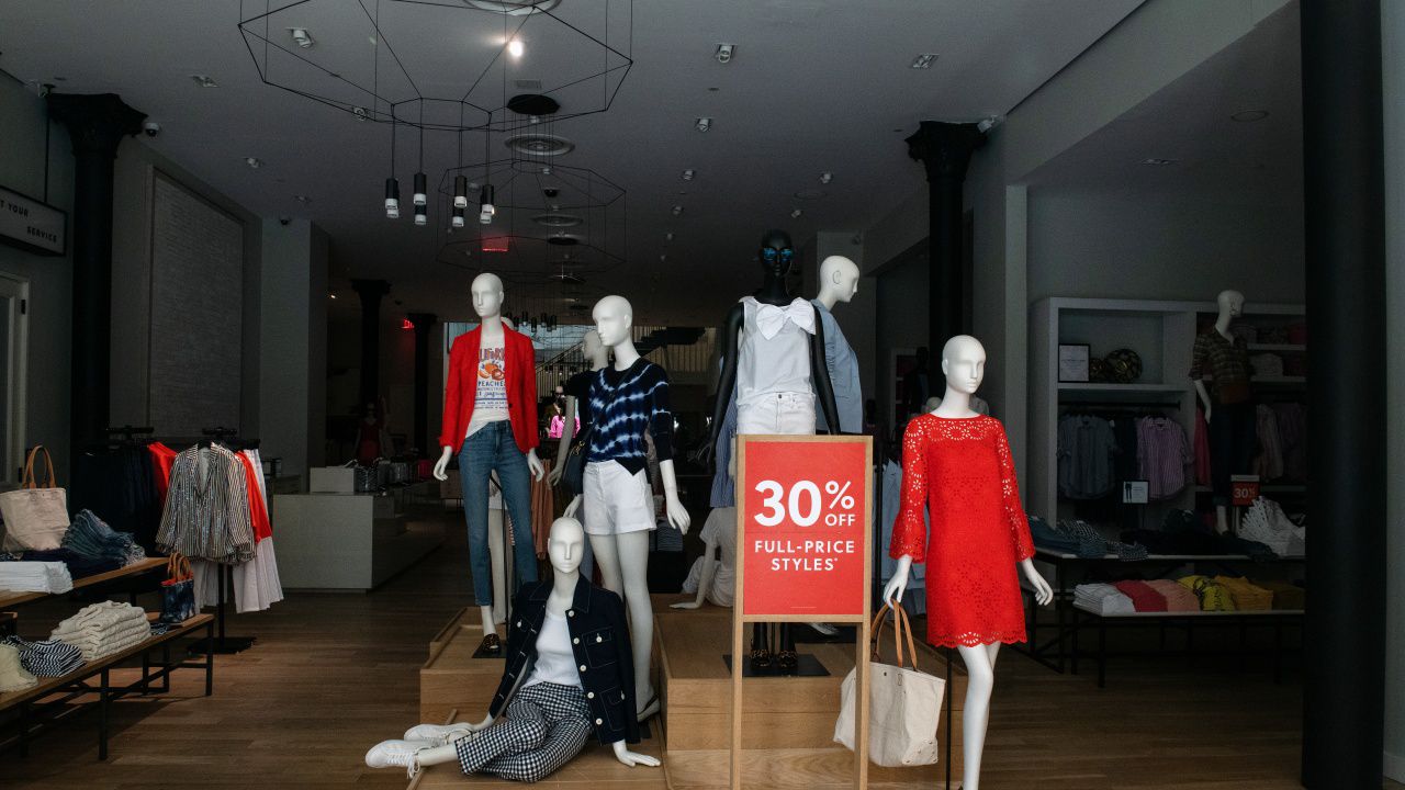 Финансисти: Забавянето на растежа предизвиква дългово напрежение и подхранва корпоративни фалити