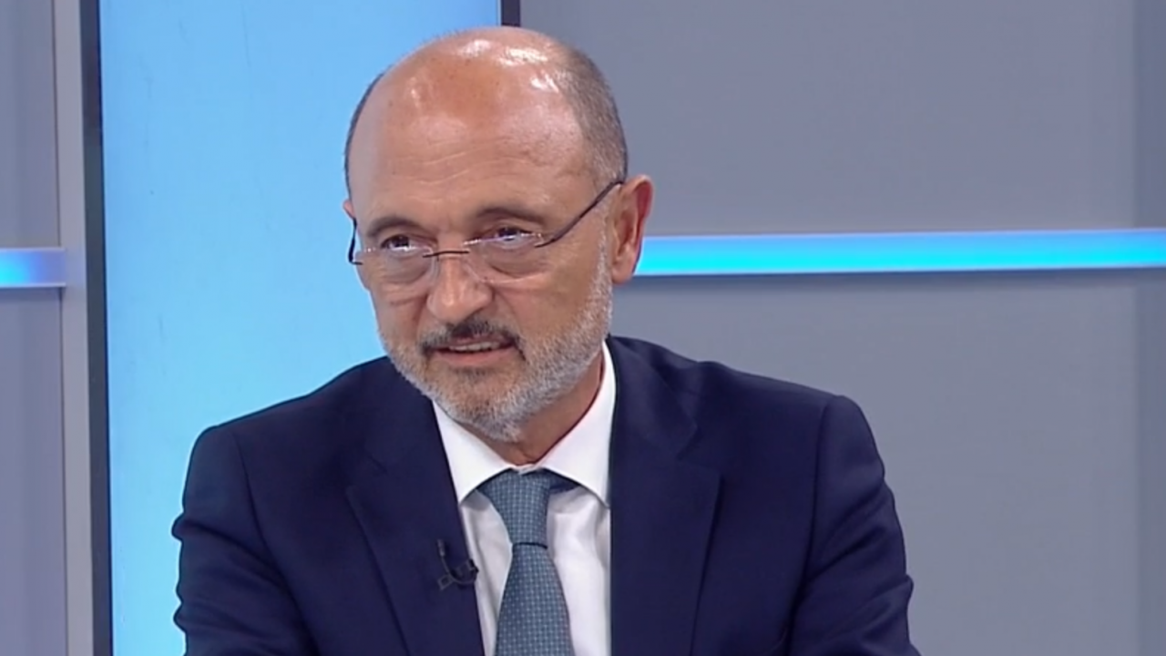 Здравният министър: Няма как чисто законово да върнем COVID добавките за медиците на първа линия