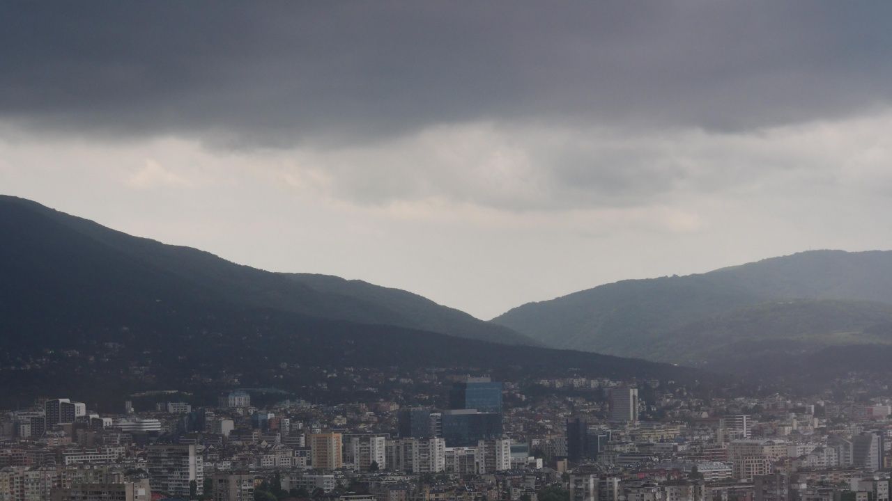 Порой и градушка удариха София 