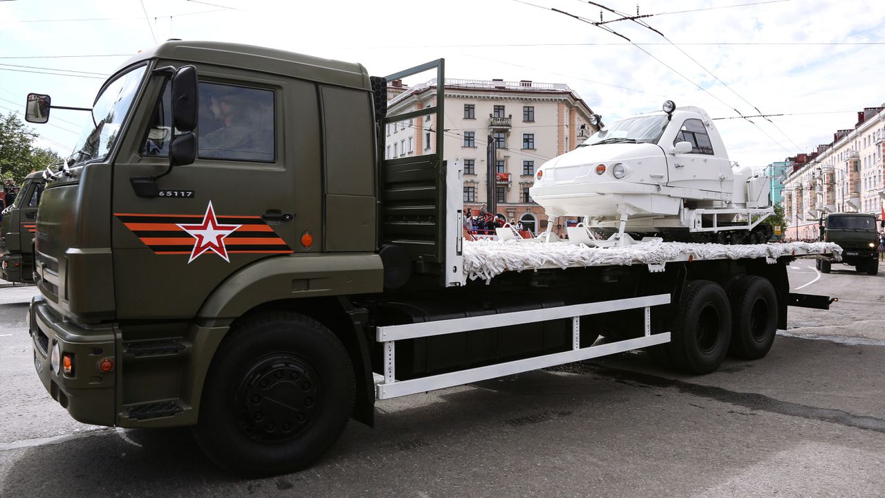 „Присъствието на НАТО в региона ни тревожи“: Русия изпраща войски и техника в Арктика