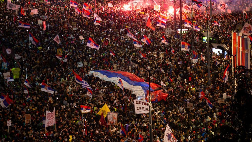 Антиправителствен протест под надслова На Видовдан всичко се вижда се