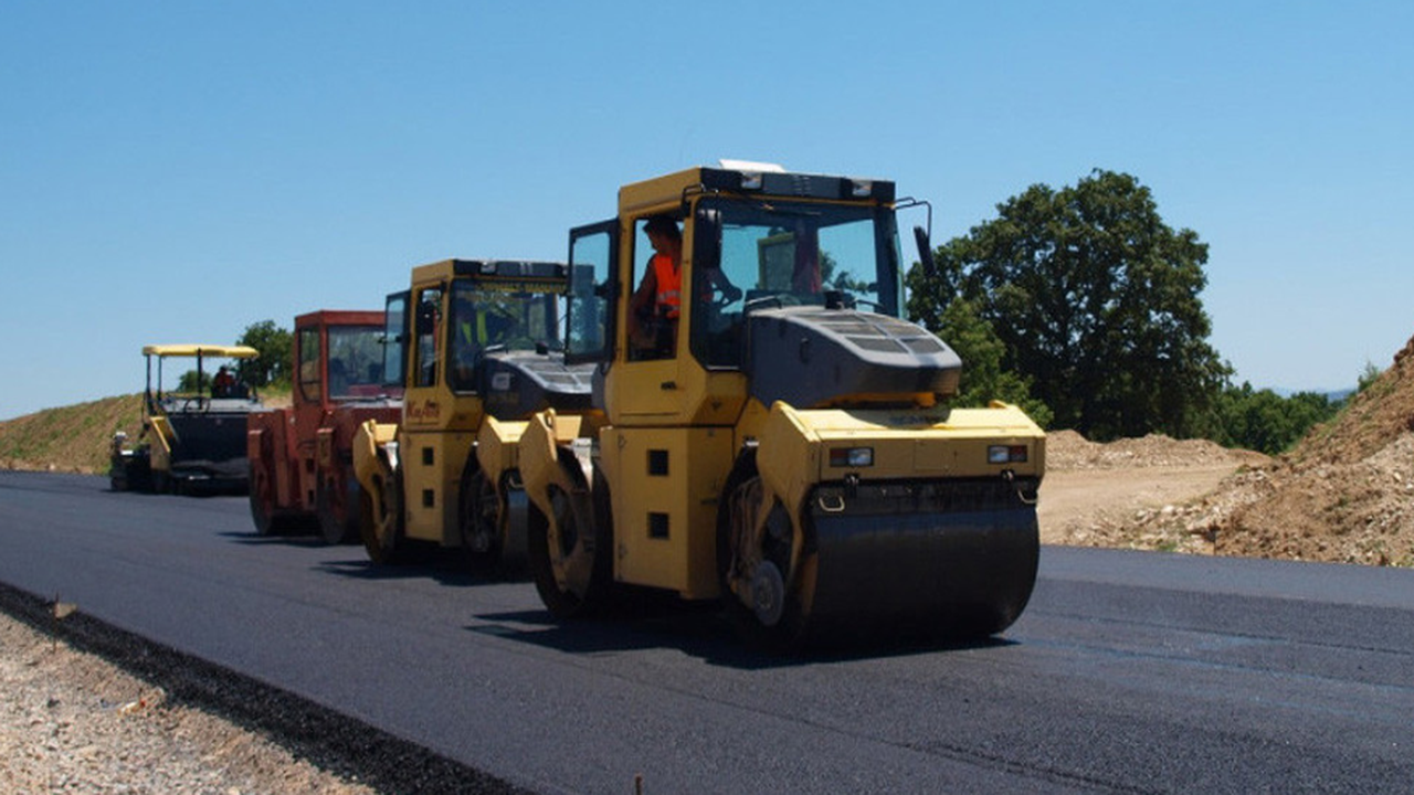От утре - 29 август, започва ремонт на 2 км от път