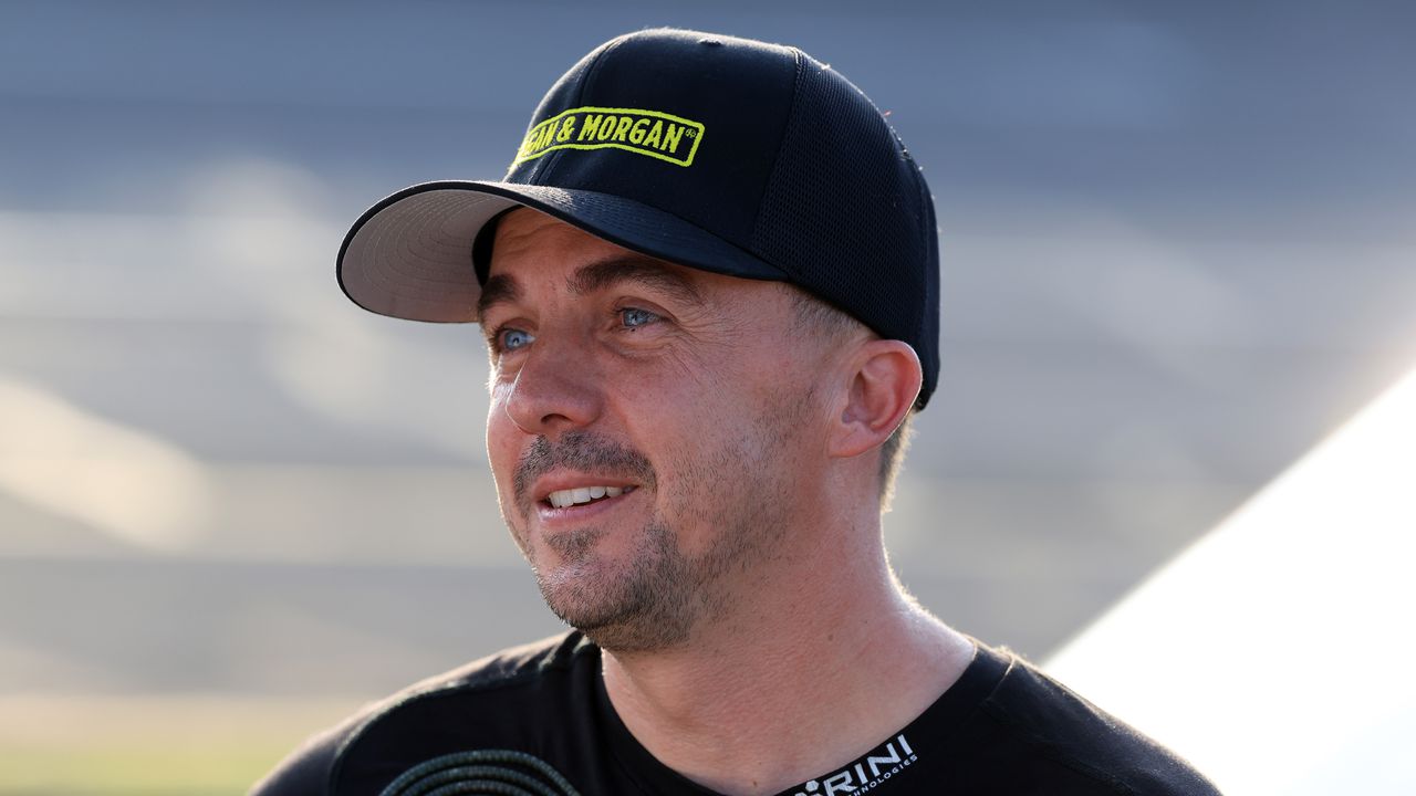 Две десетилетия след финала на култовия ситком, звездите от сериала