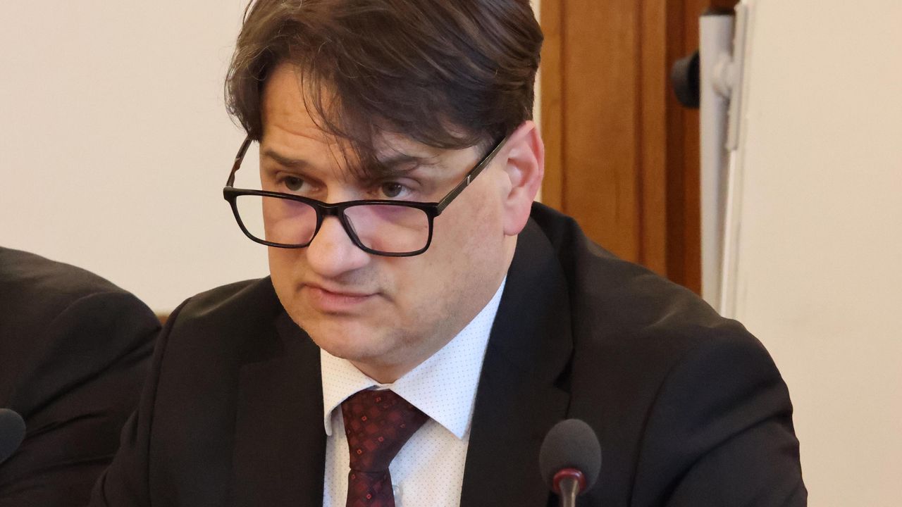 Мариан Бачев: В рамките на 40 дни Министерството на културата ще набира предложения за Националния културен календар за 2026 г.