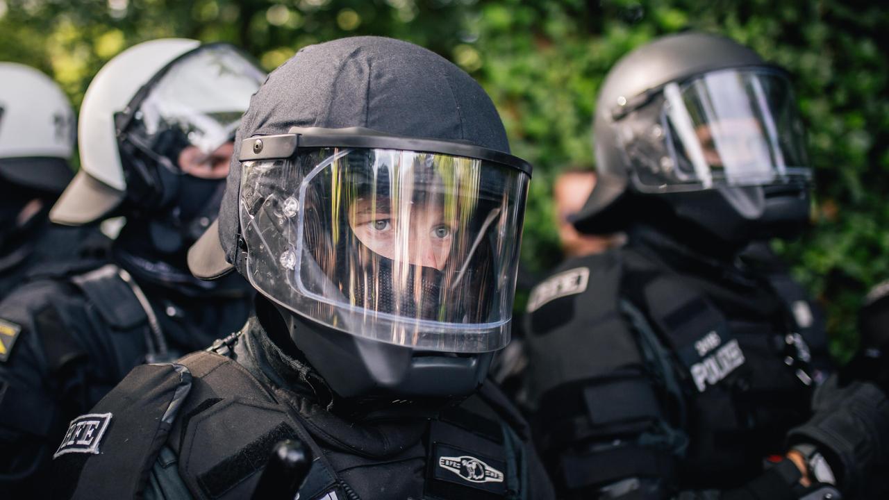 Хората, убити при стрелбата в северозападния германски град Щаде, вече