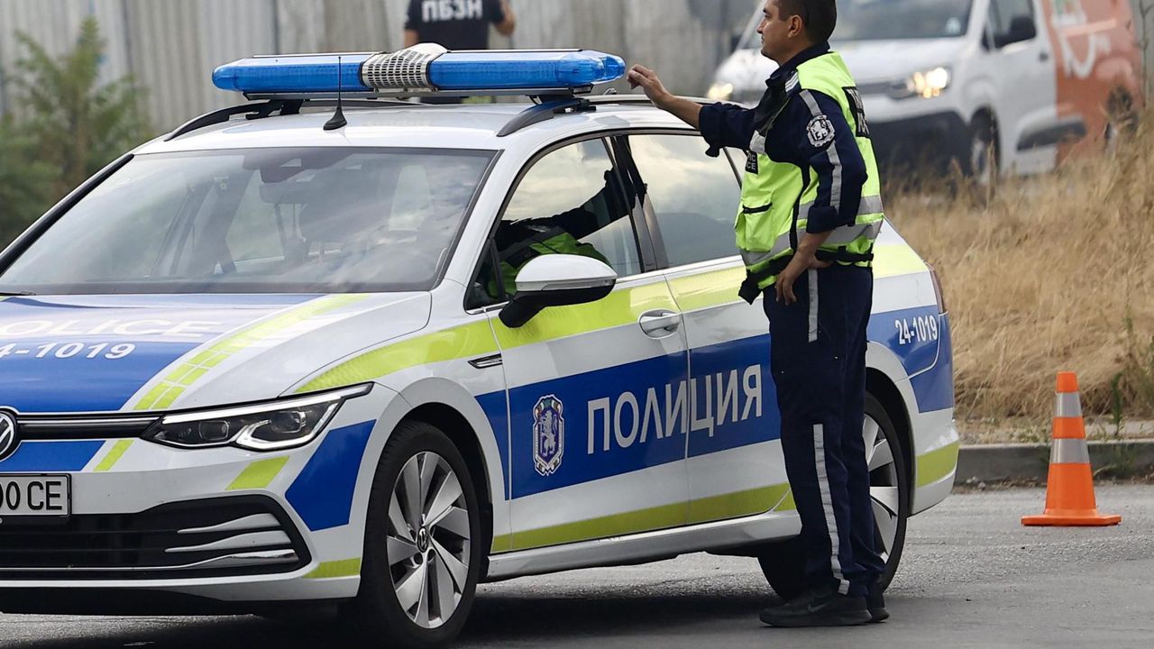 Пиян мъж отвлече с кола бившата си жена и катастрофира