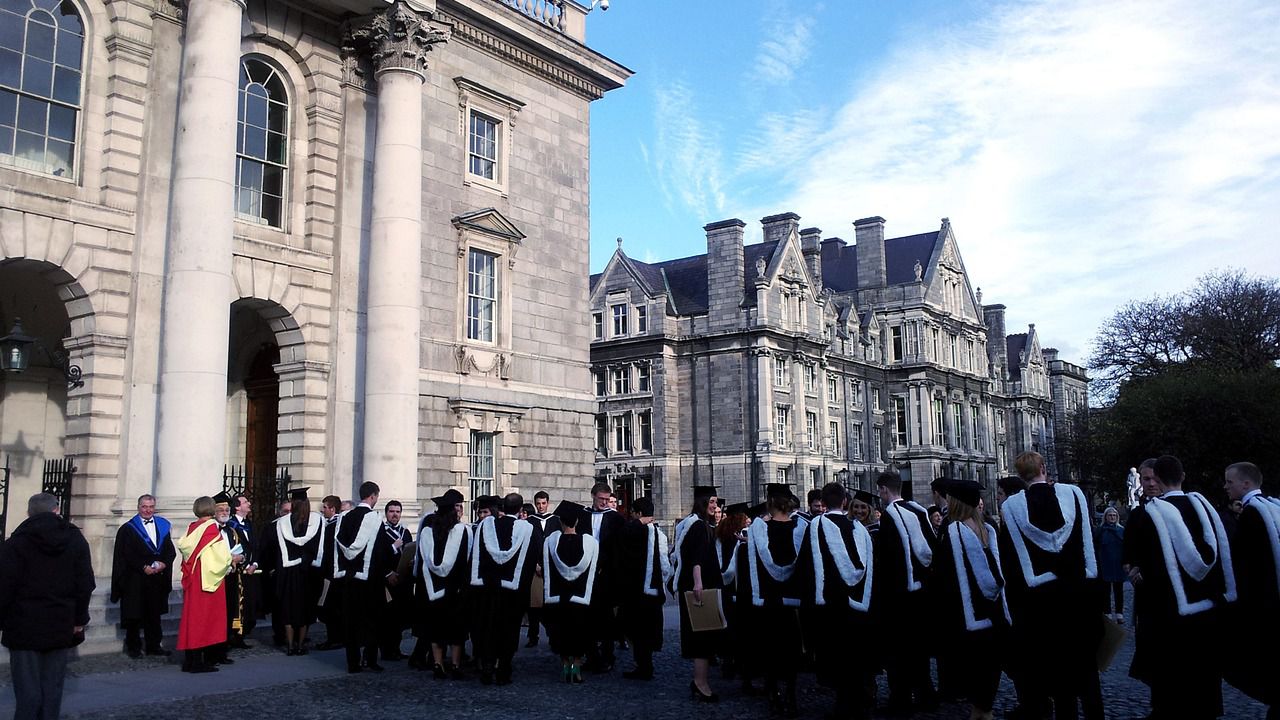 Държавата е изплатила невърнати студентски кредити за близо 15 и