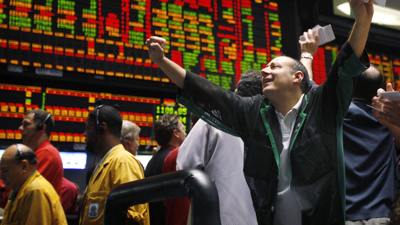 Във Франкфурт DAX нарасна с 427,81 пункта или 1,8 на