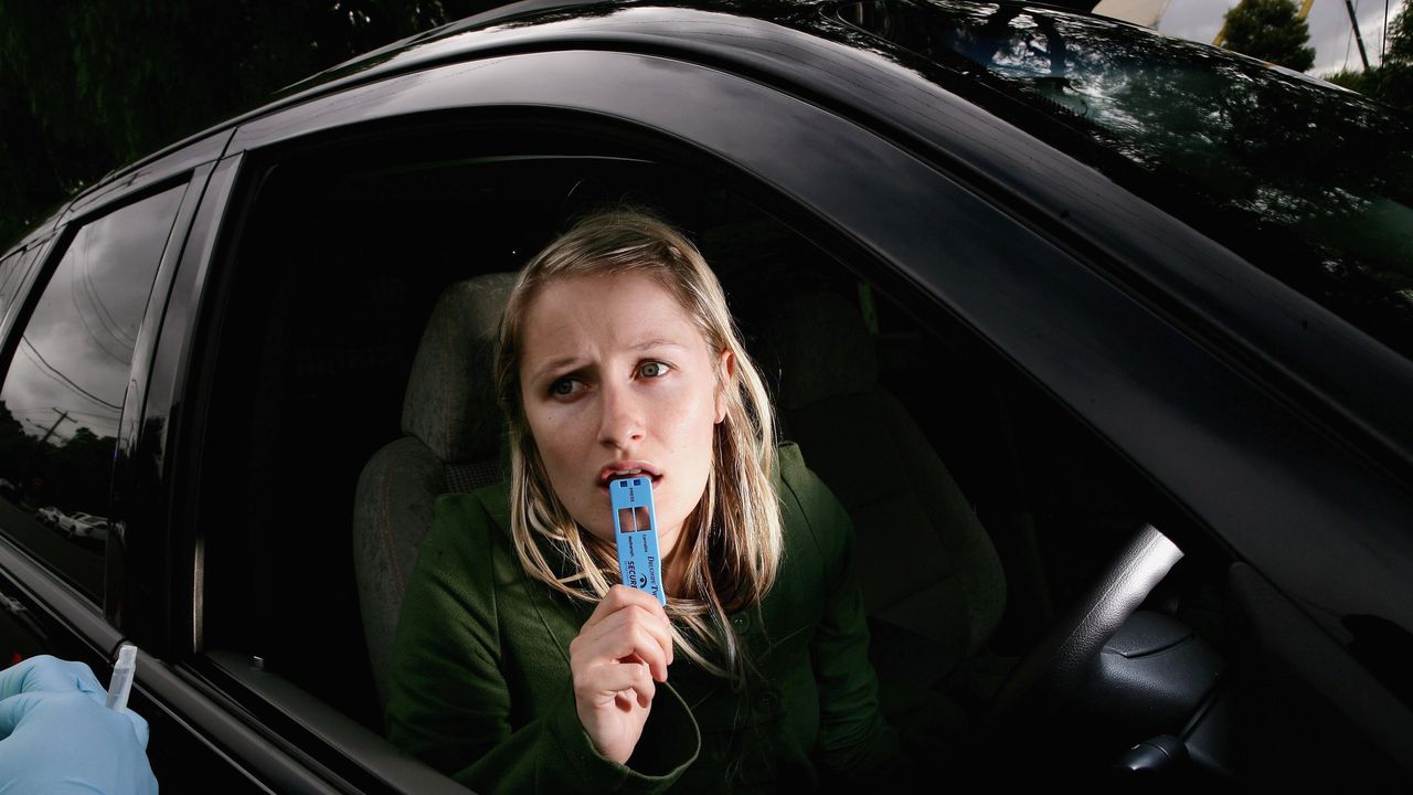 Адвокат със стряскащи данни за полевите тестове за наркотици у нас