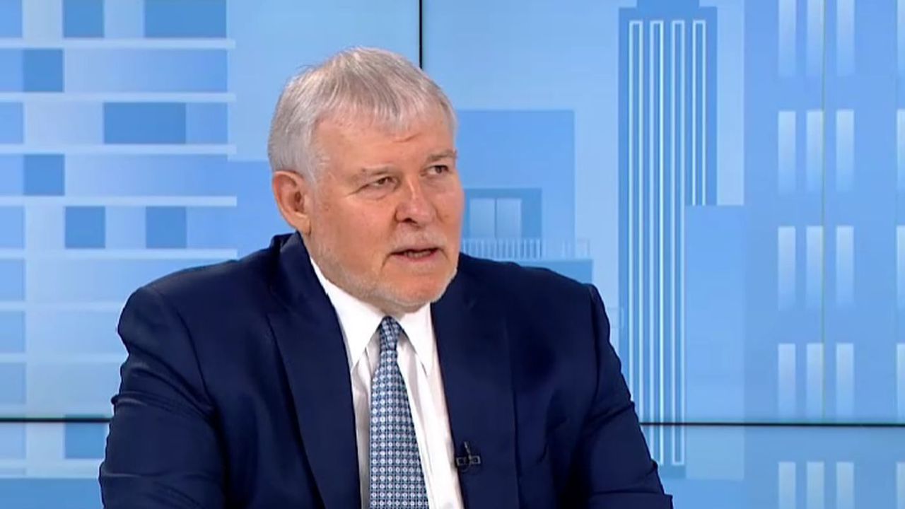 Румен Христов: Дори при риск от по-висок дефицит България ще увеличи военния бюджет
