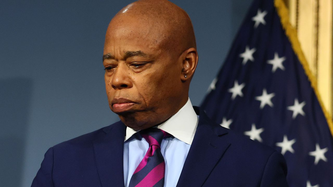 Ерик Адамс прекрати кампанията си за преизбиране за кмет на Ню Йорк