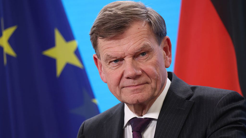 Външният министър на Германия: Европа трябва да носи повече отговорност за собствената си сигурност