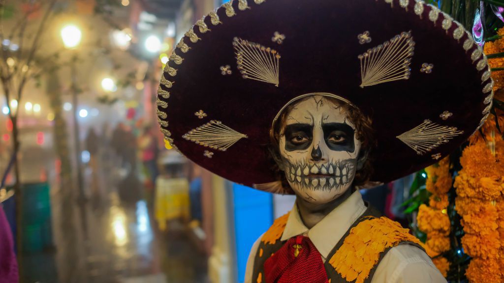 Как се празнува Денят на мъртвите?В градове като Мексико Сити