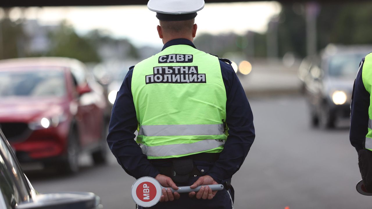 В последния работен ден за 2025 г. в отдел Пътна