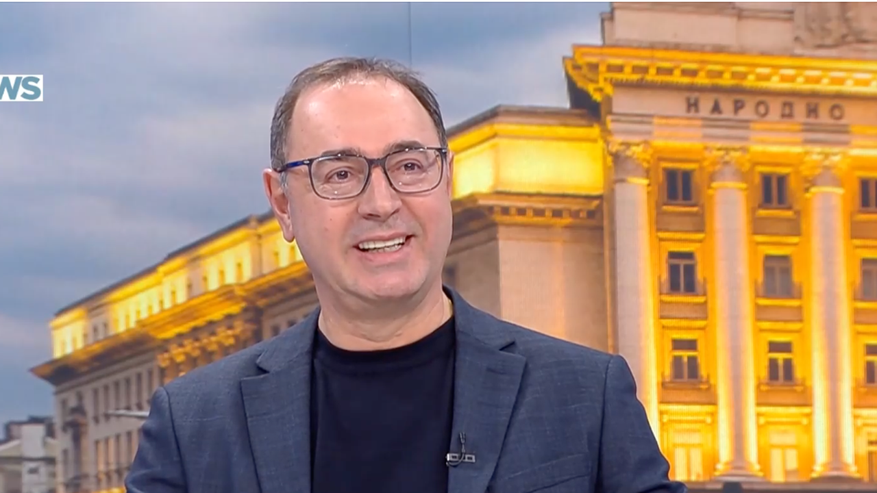 Проф. Попов даде информация за състоянието на пациента с първия