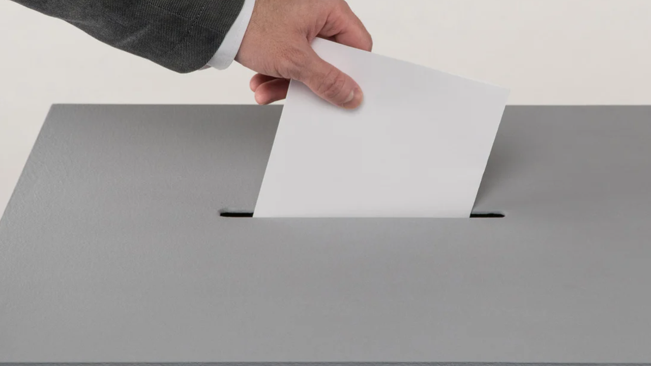 В битката за кметския стол на най-голямото село в община