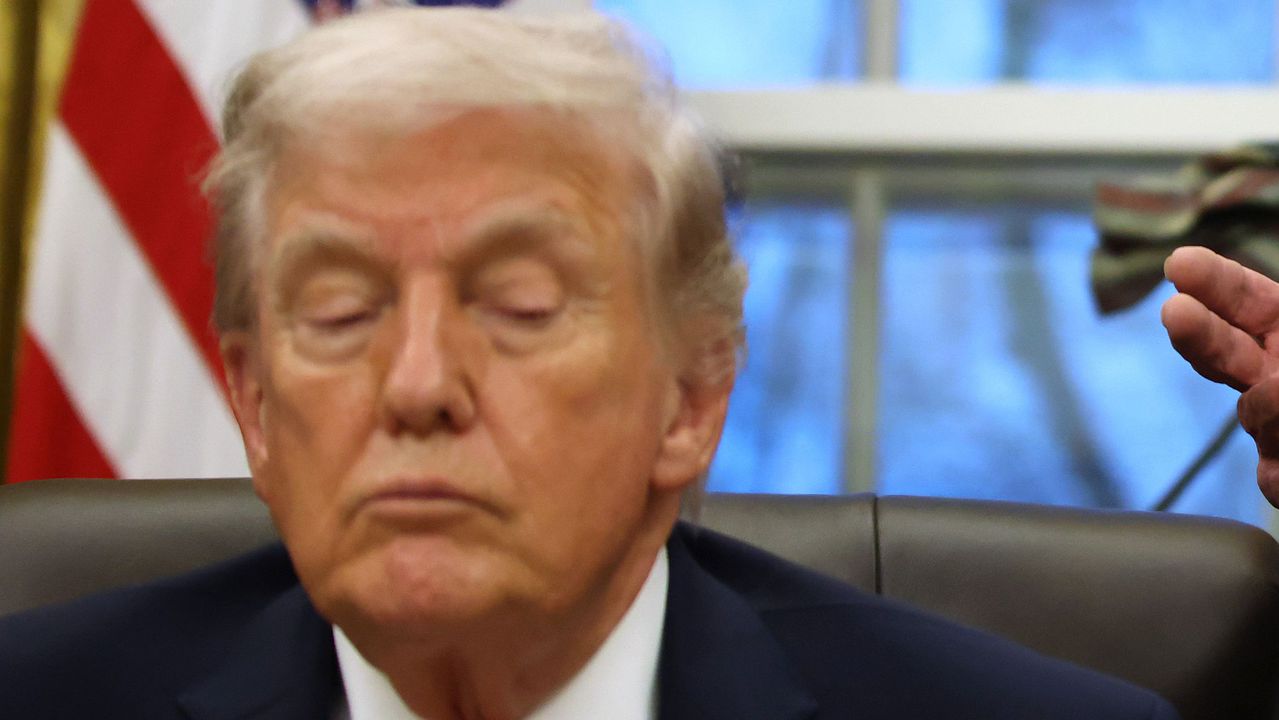 Тръмп заяви, че не е спал, а по-скоро му е