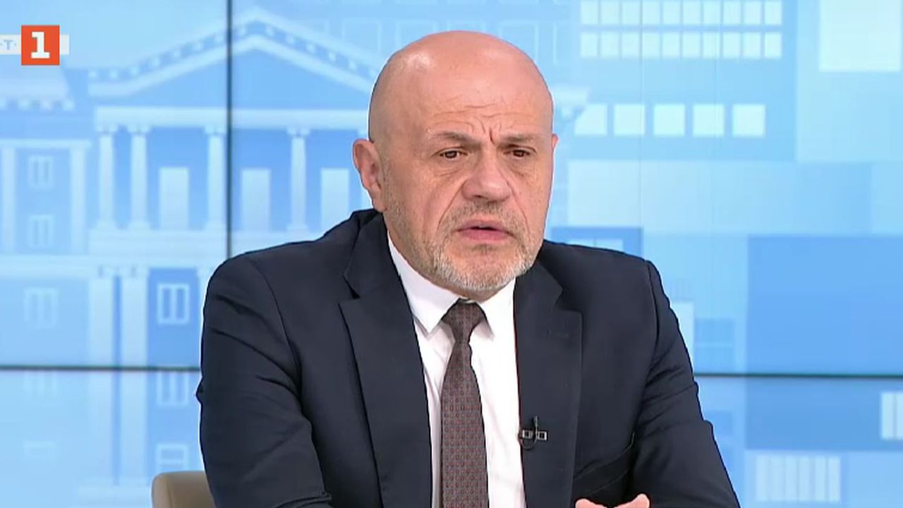 Томислав Дончев: Президентът се е самоопределил като ярка опозиция