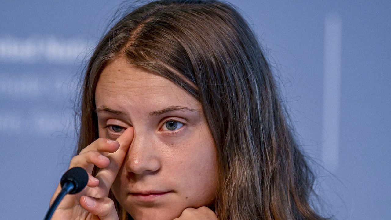 Италия ще спре ескорта на флотилията, в която участва Грета Тунберг