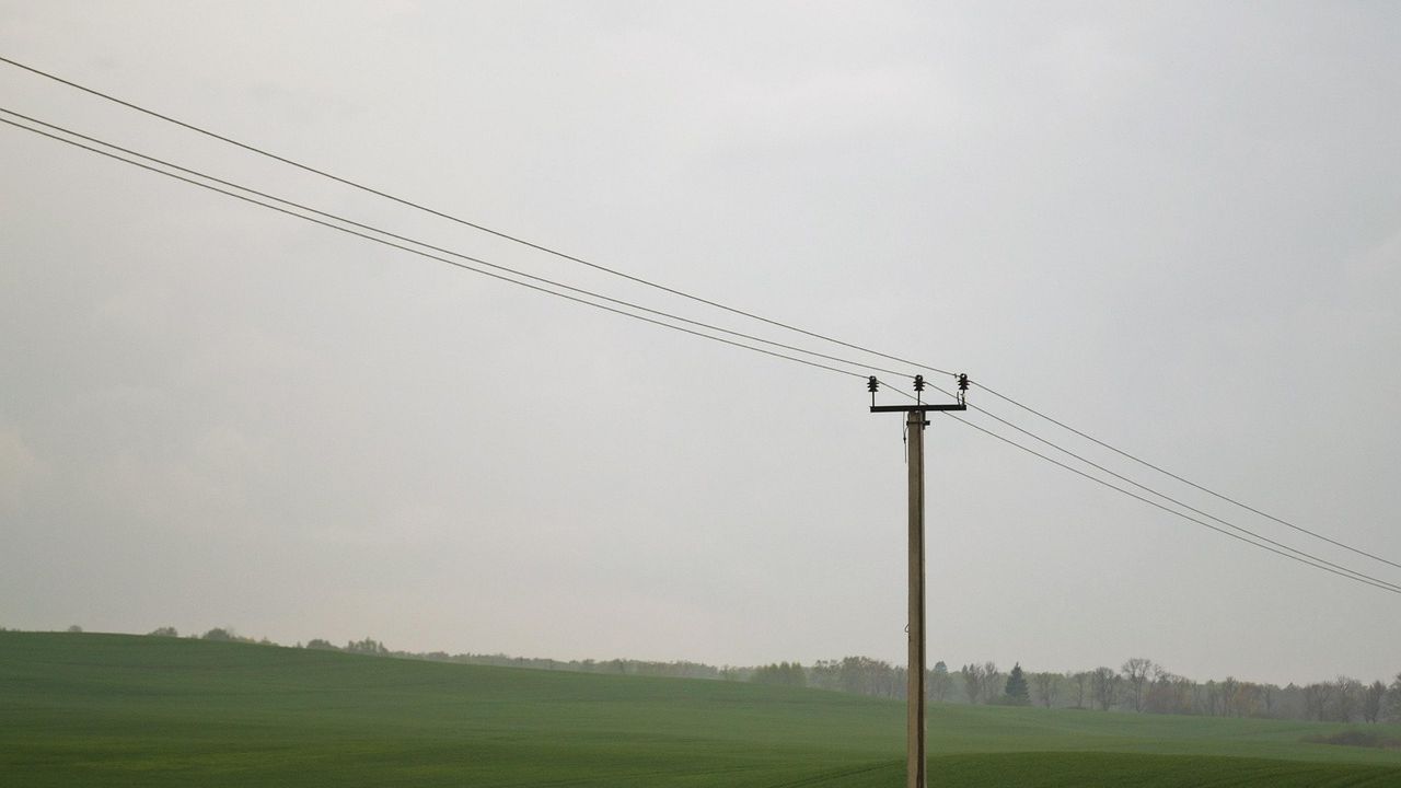 С 18% поскъпва токът за българския бизнес утре