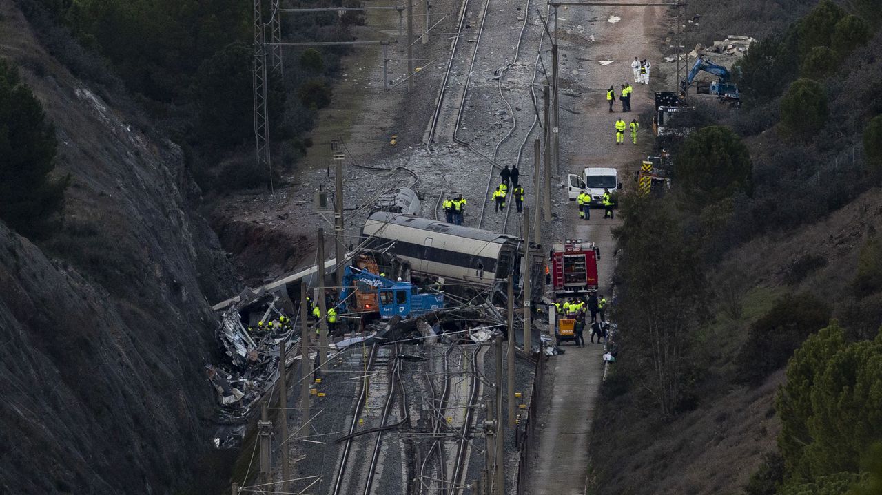 С това броят на жертвите на една от най-тежките железопътни