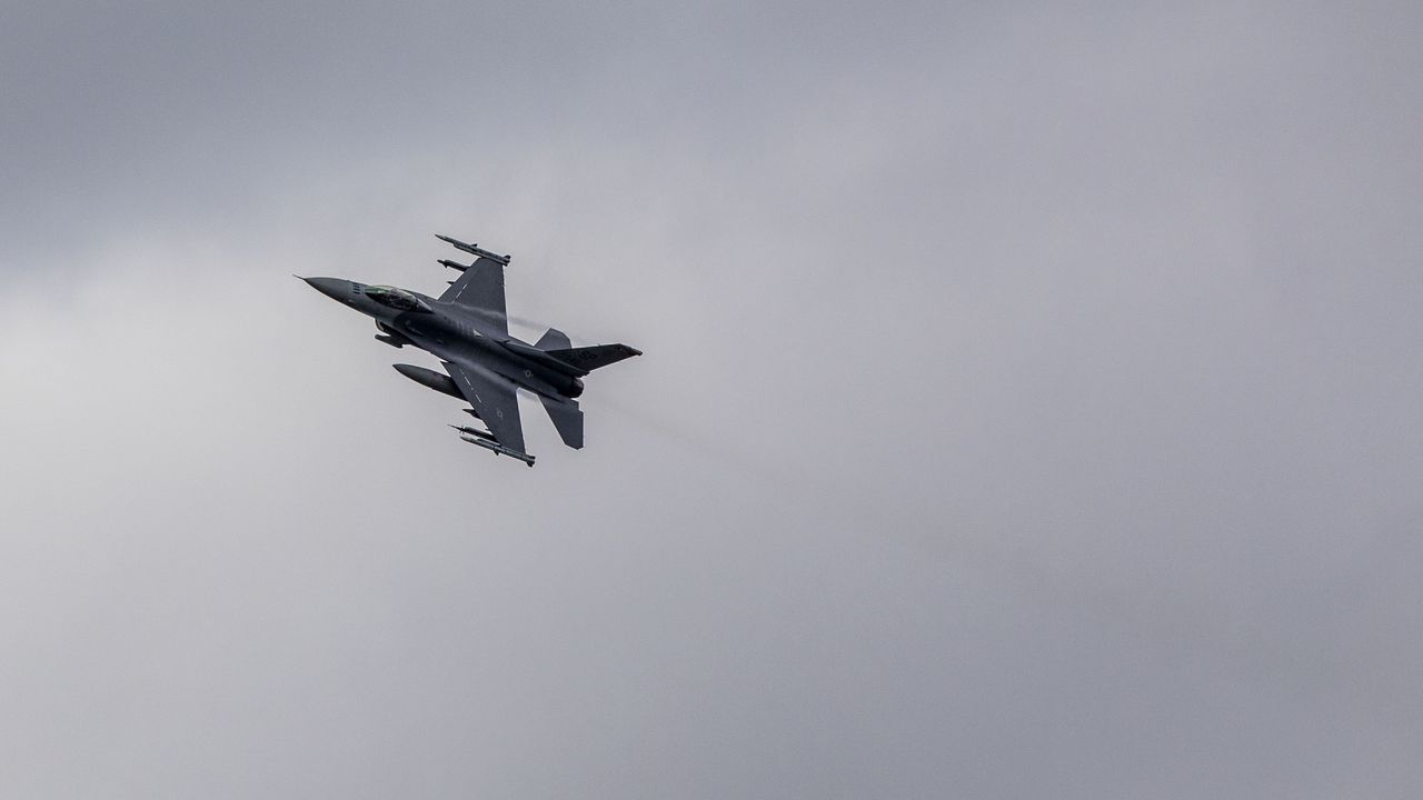Украински пилот: Откакто получихме изтребителите F-16, руснаците напуснаха небето ни