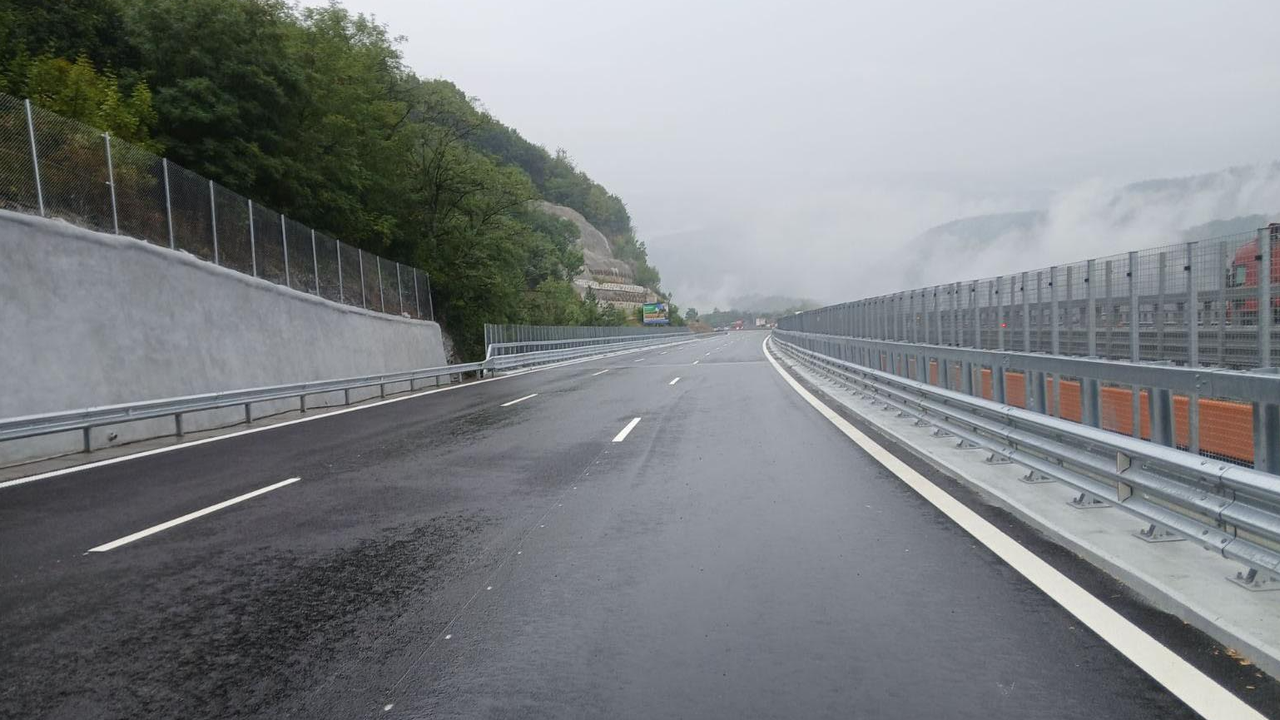 Завърши ремонтът на двата виадукта при 34-и км на АМ Хемус“