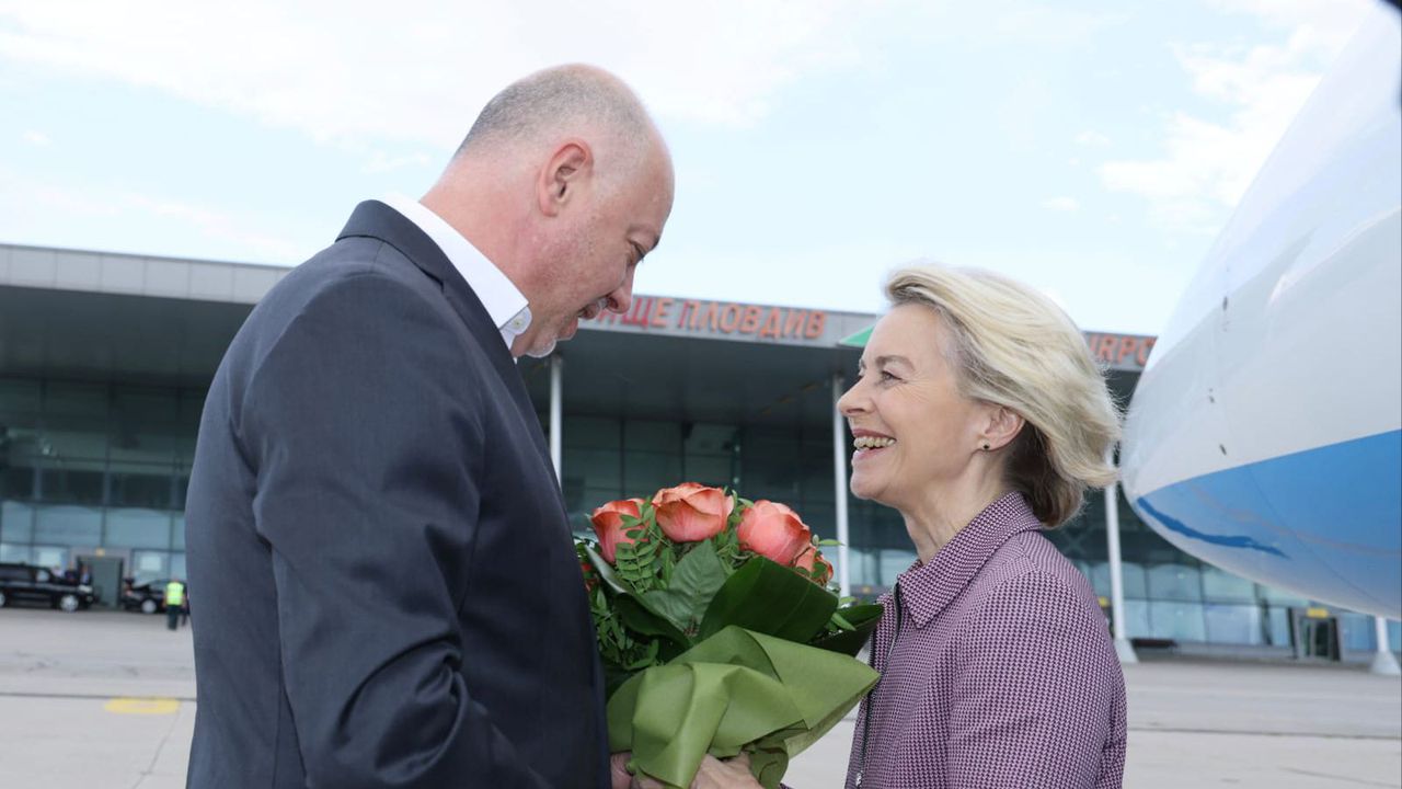 Урсула фон дер Лайен пристигна в България