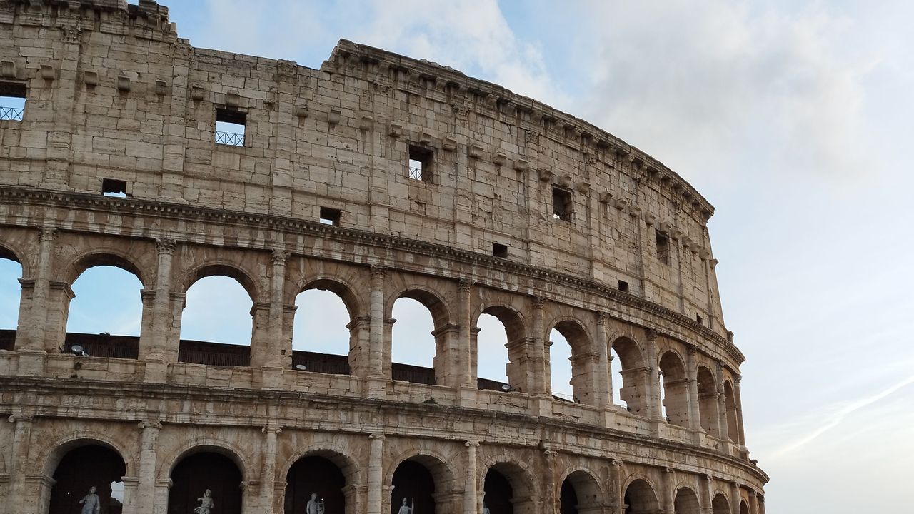 Скрит тунел под Колизеума в Рим отваря врати за посетители