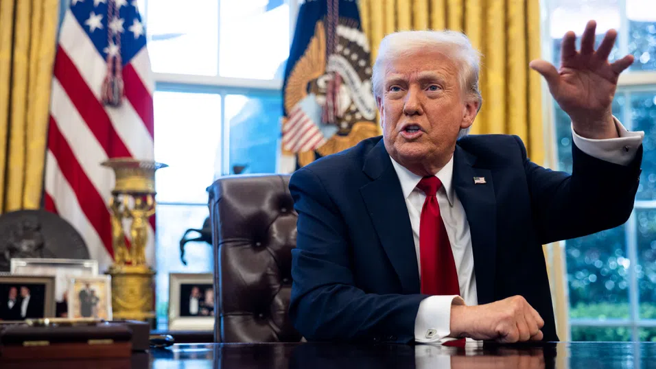 Купувай преди митата: Икономиката на САЩ се свива „драстично“ през първото тримесечие