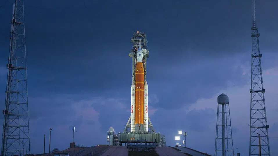 Часове до старта на Artemis II: Обратното броене предстои, опасенията за безопасността остават