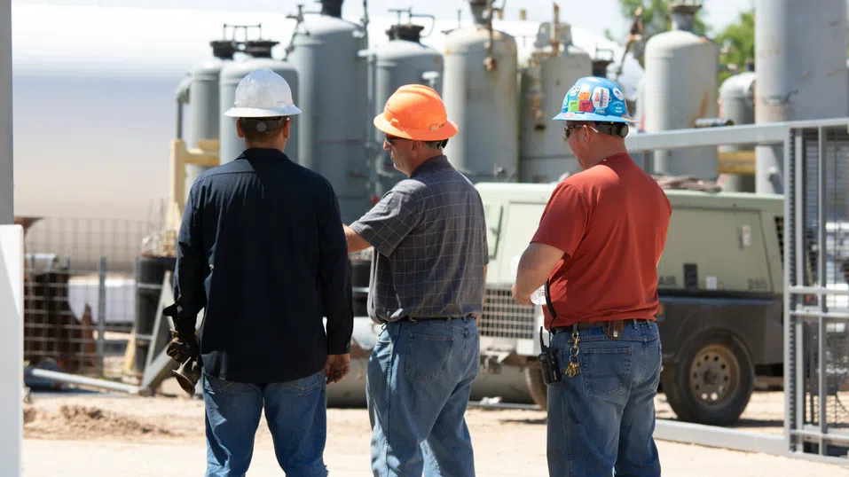 Евростат: В България се полагат най-малко допълнителни часове труд от всички страни в ЕС