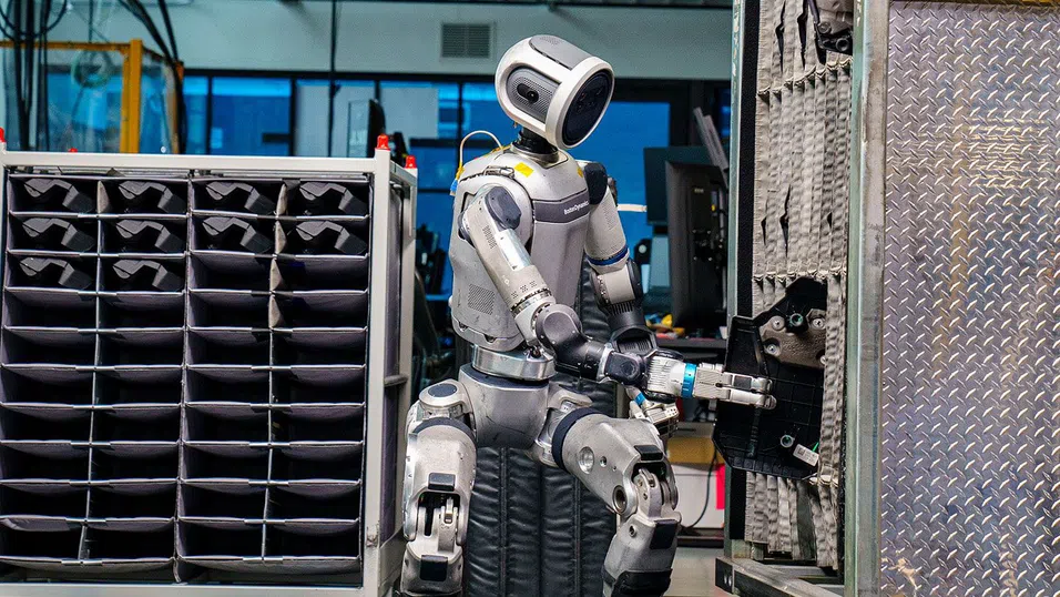 Хуманоидният робот на Boston Dynamics дебютира в реалното производство