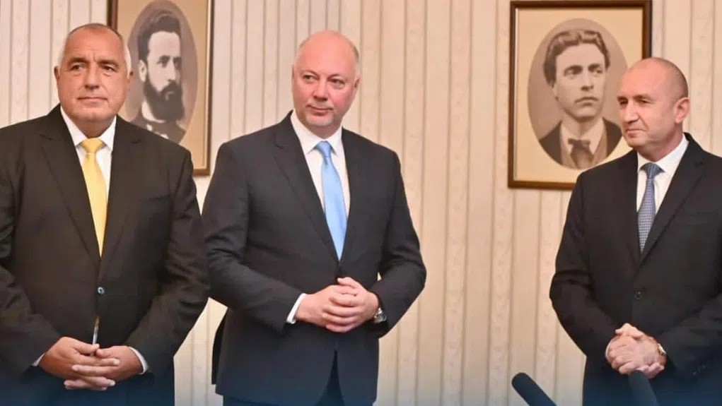 Росен Желязков е кандидатът за премиер на ГЕРБ-СДС. Кои са министрите в състава