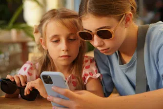 Франция е водеща в усилията за ограничаване на достъпа на деца до социални мрежи като TikTok и Instagram, но въпросът е дали тези мерки са съвместими със Закона за дигиталните услуги