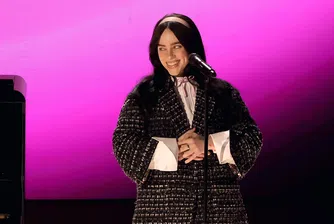 От складовете до сцената: Как Били Айлиш вдъхва втори живот на 400 000 тениски