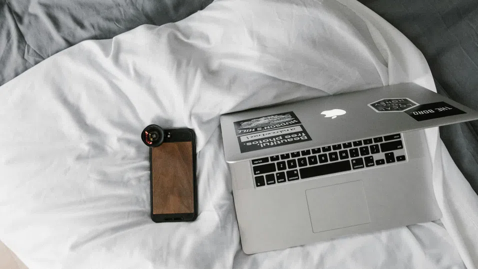 Безключово бъдеще: Apple и Google стават част от манията за дигитализиран достъп до хотелската стая