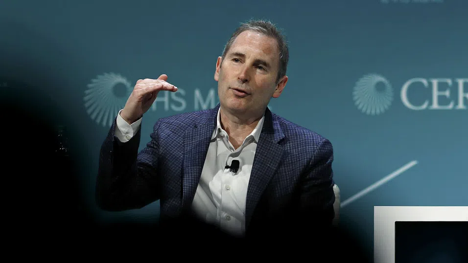 Акциите на Amazon са най-евтините във „Великолепната седморка“. Какво означава това за инвеститорите?