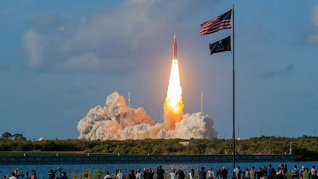 По пътя към Луната Artemis II започва с поредица от малки изпитания