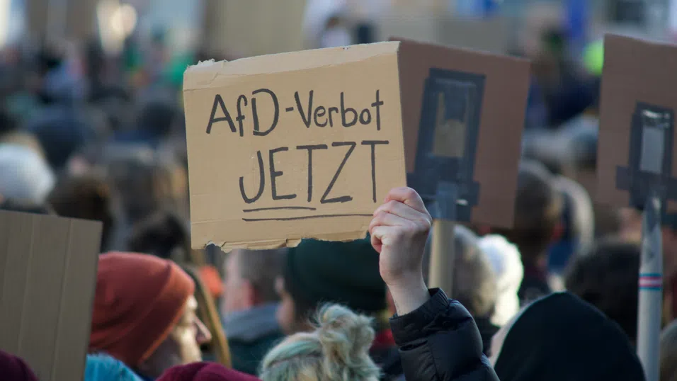 Германия обяви AfD за дясноекстремистка организация