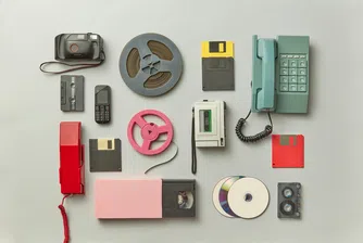 „Исторически артефакти“ от поколението милениал: Как Gen Alpha открива магията на 90-те