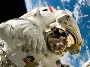 Астронавт внезапно губи способността си да говори в космоса. Какво означава това за бъдещите мисии?