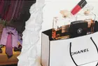 Chanel купува най-стария производител на ризи в света