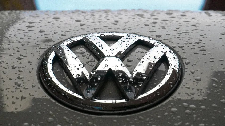 Volkswagen се готви за решаваща битка в борда заради историческия план за съкращения