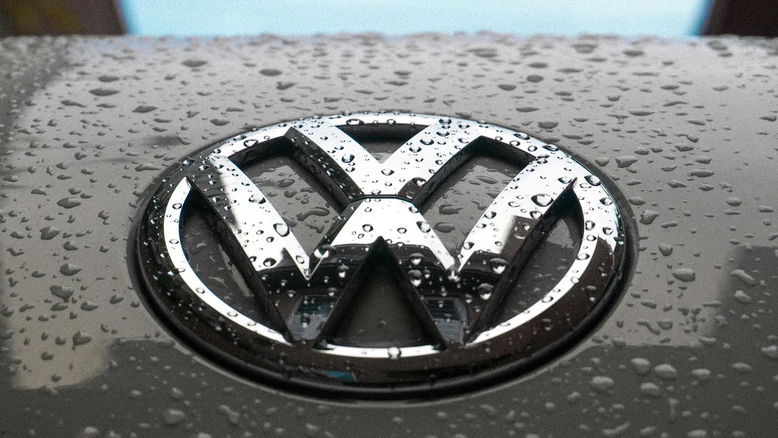 Volkswagen се готви за решаваща битка в борда заради историческия план за съкращения