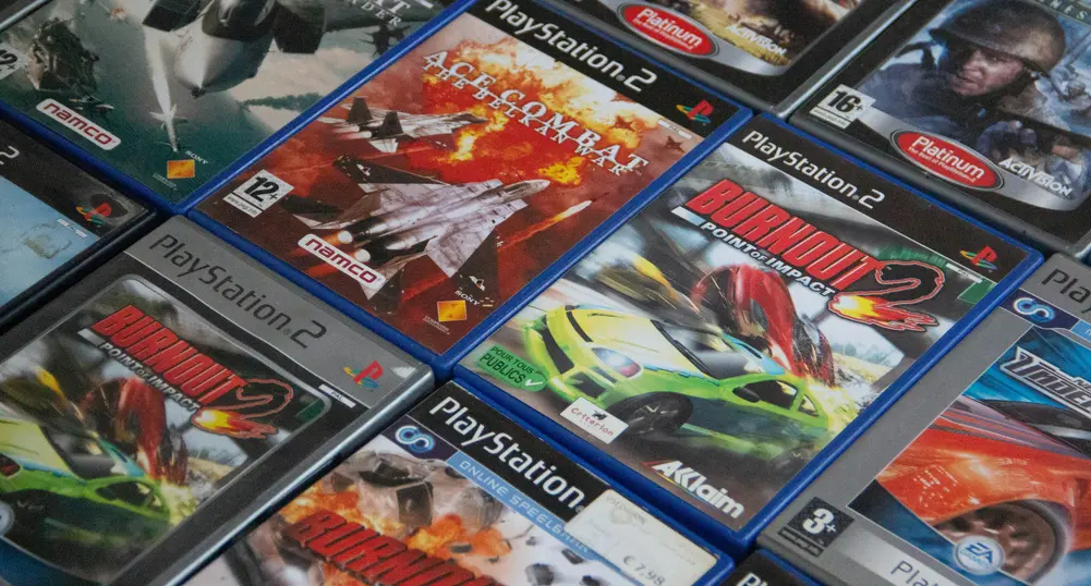 Sony е първият конзолен гигант, който спира да издава игри на физически носител