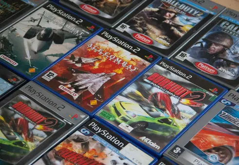 Sony е първият конзолен гигант, който спира да издава игри на физически носител
